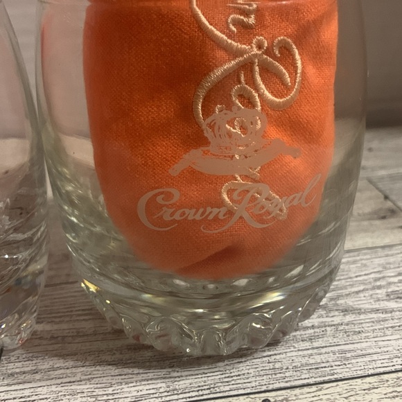 Pair of CROWN ROYAL Etched Whiskey Glasses - Picture 2 of 7